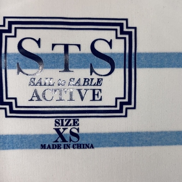 Sail To Sable Active UPF 50 Sun Factor Protection Top Size XS - Picture 3 of 4